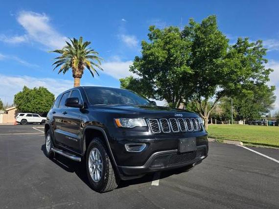 JEEP GRAND CHEROKEE 2018 1C4RJEAG9JC480701 image